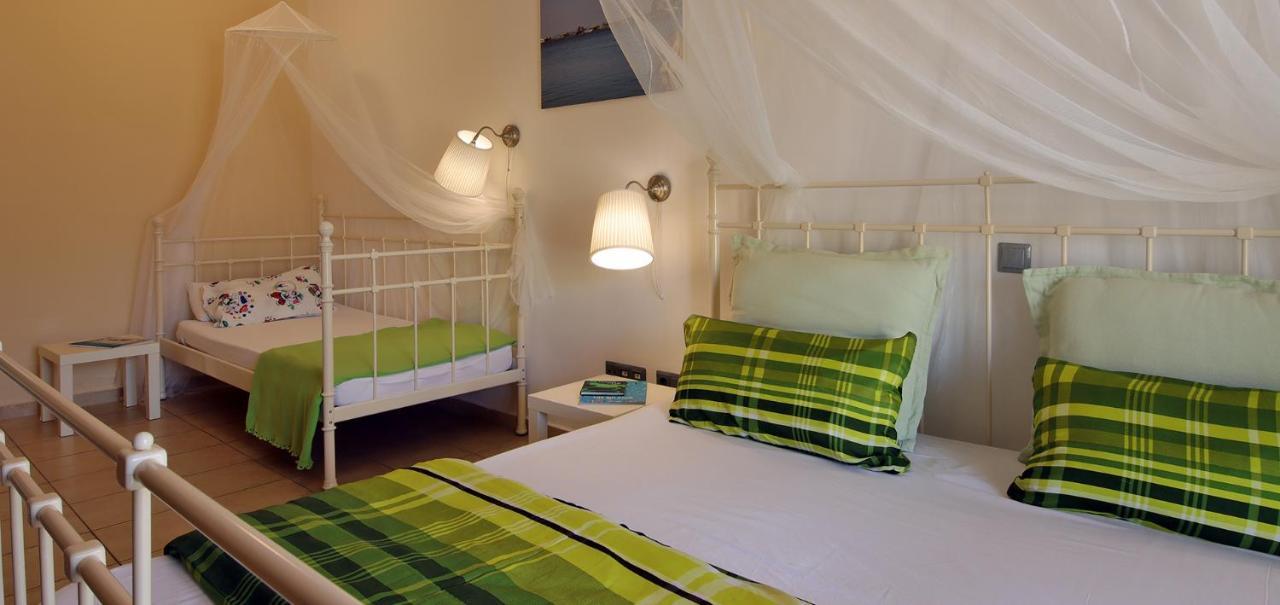 Oasis By The Sea Aparthotel Chiliadou  Ngoại thất bức ảnh